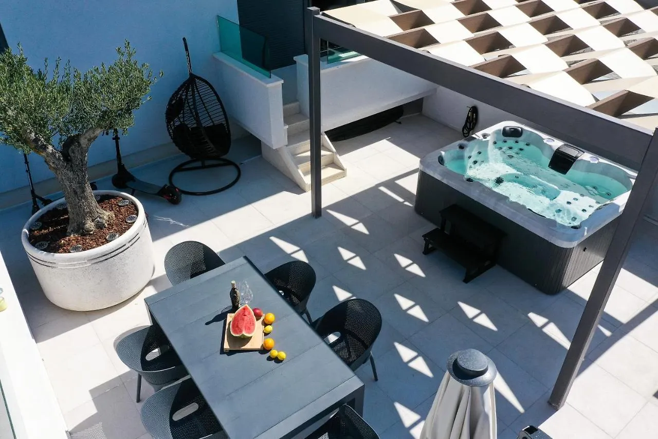 Sopic Luxury Apartment With Private Whirlpool Zadar