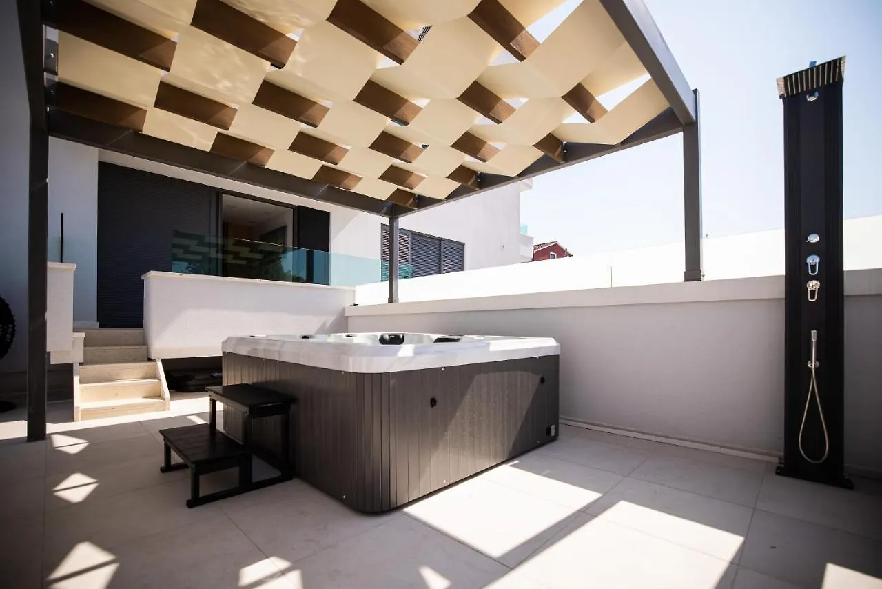 Sopic Luxury Apartment With Private Whirlpool Zadar Croacia