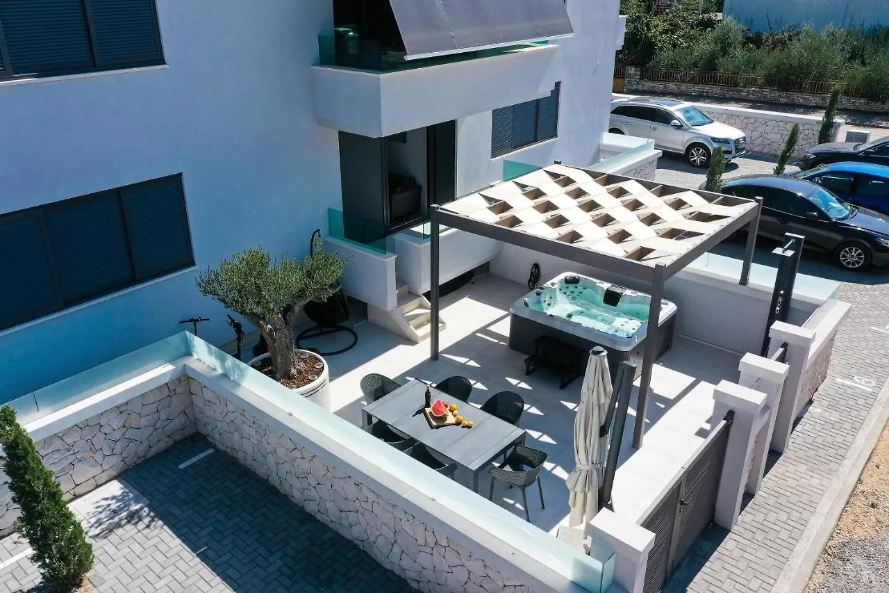 Sopic Luxury Apartment With Private Whirlpool Zadar