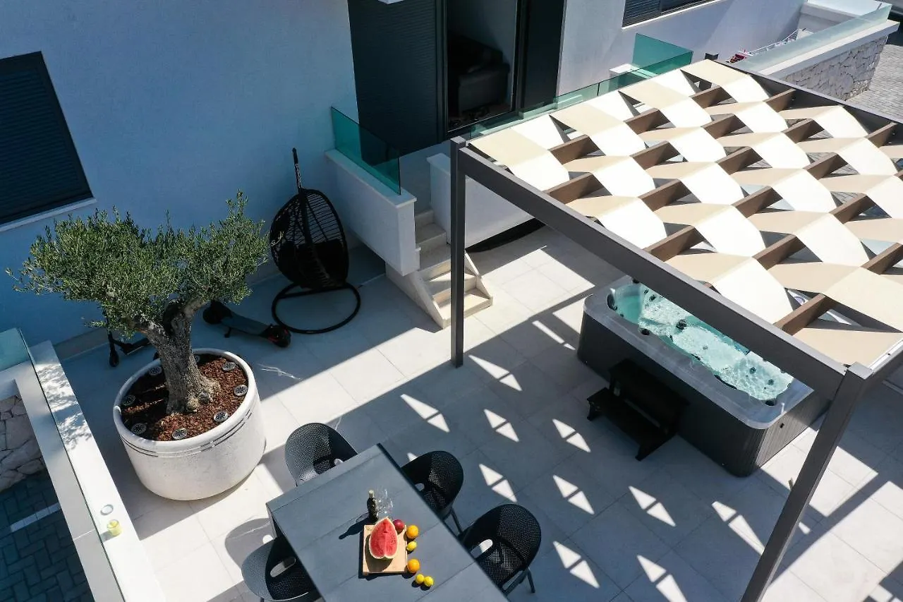 Sopic Luxury Apartment With Private Whirlpool Zadar